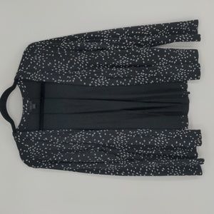 J.Jill Wearever Collection Black White Open Front Top Size Medium Shirt Cardigan